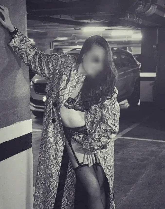 Kerstin, 25
