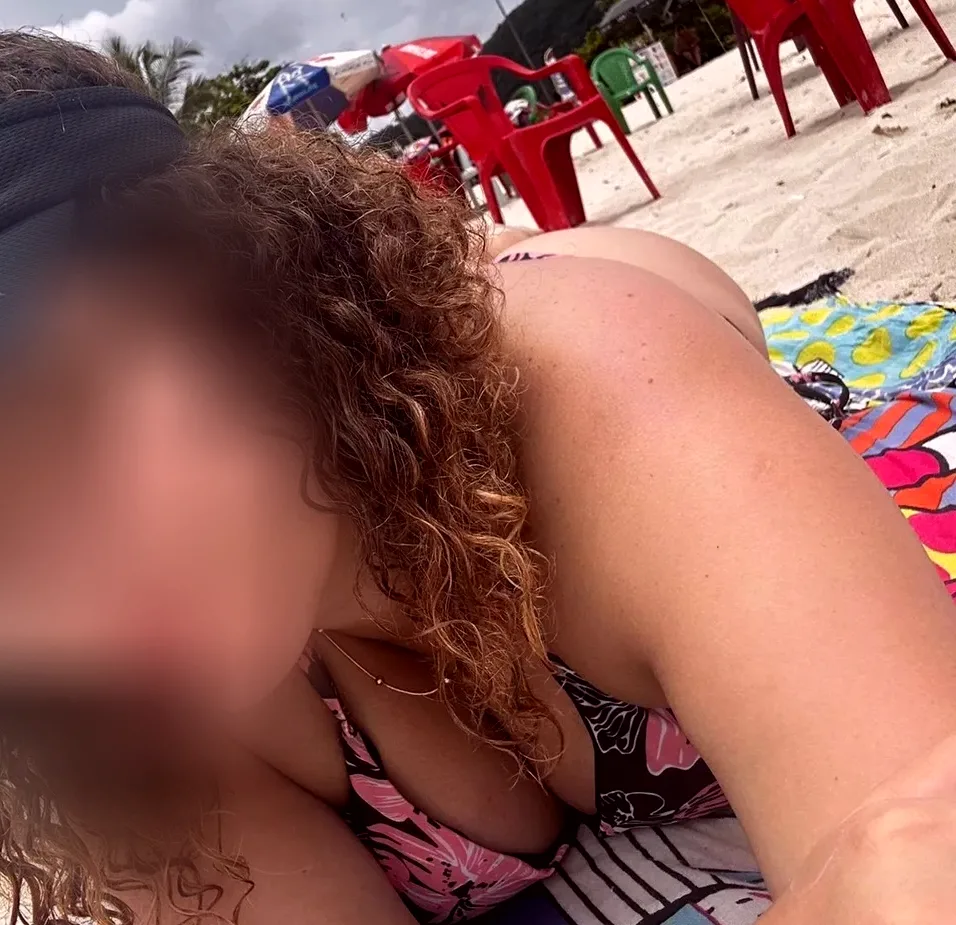 Vanessa, 35